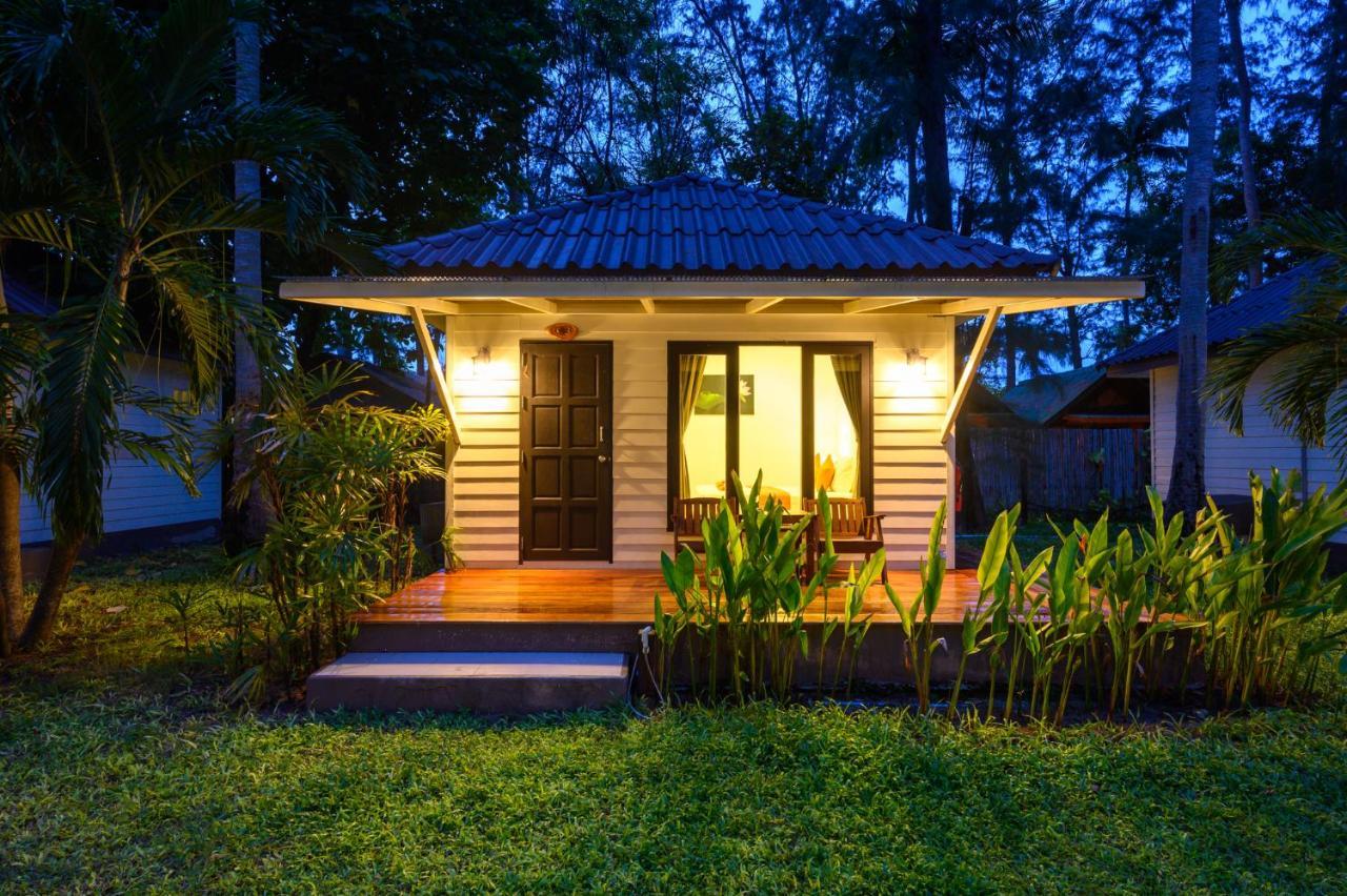 Wapi Resort Koh Lipe Exterior foto